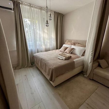 Mate Gold Apartment II แซแก็ด ภายนอก รูปภาพ