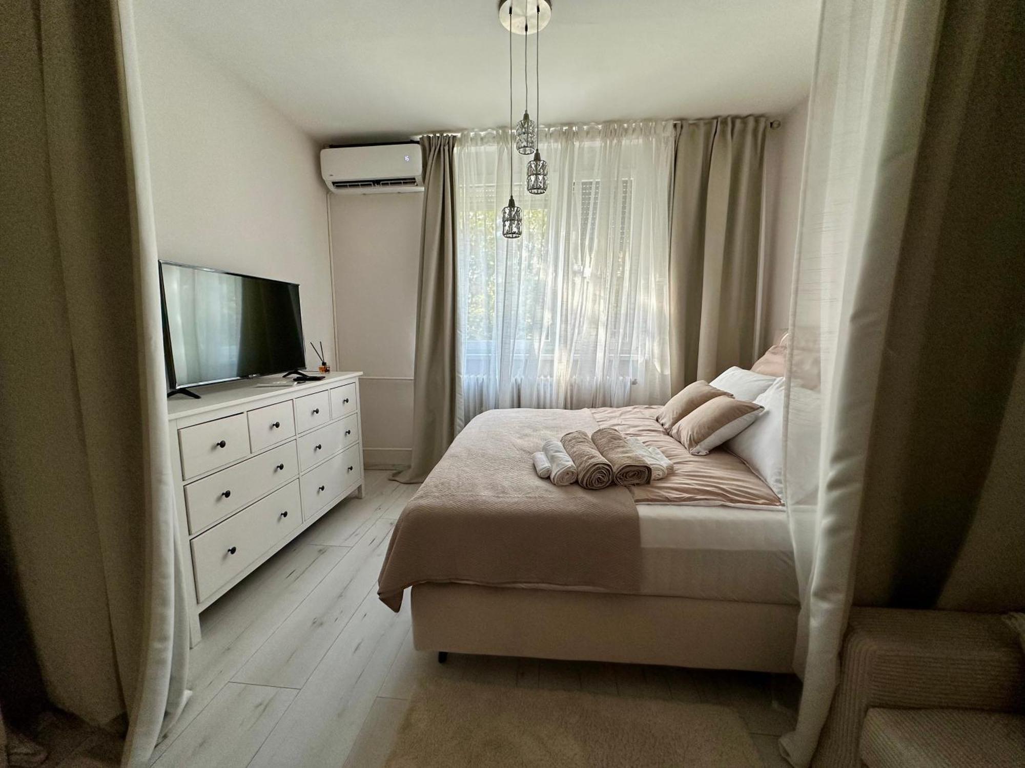 Mate Gold Apartment II แซแก็ด ภายนอก รูปภาพ